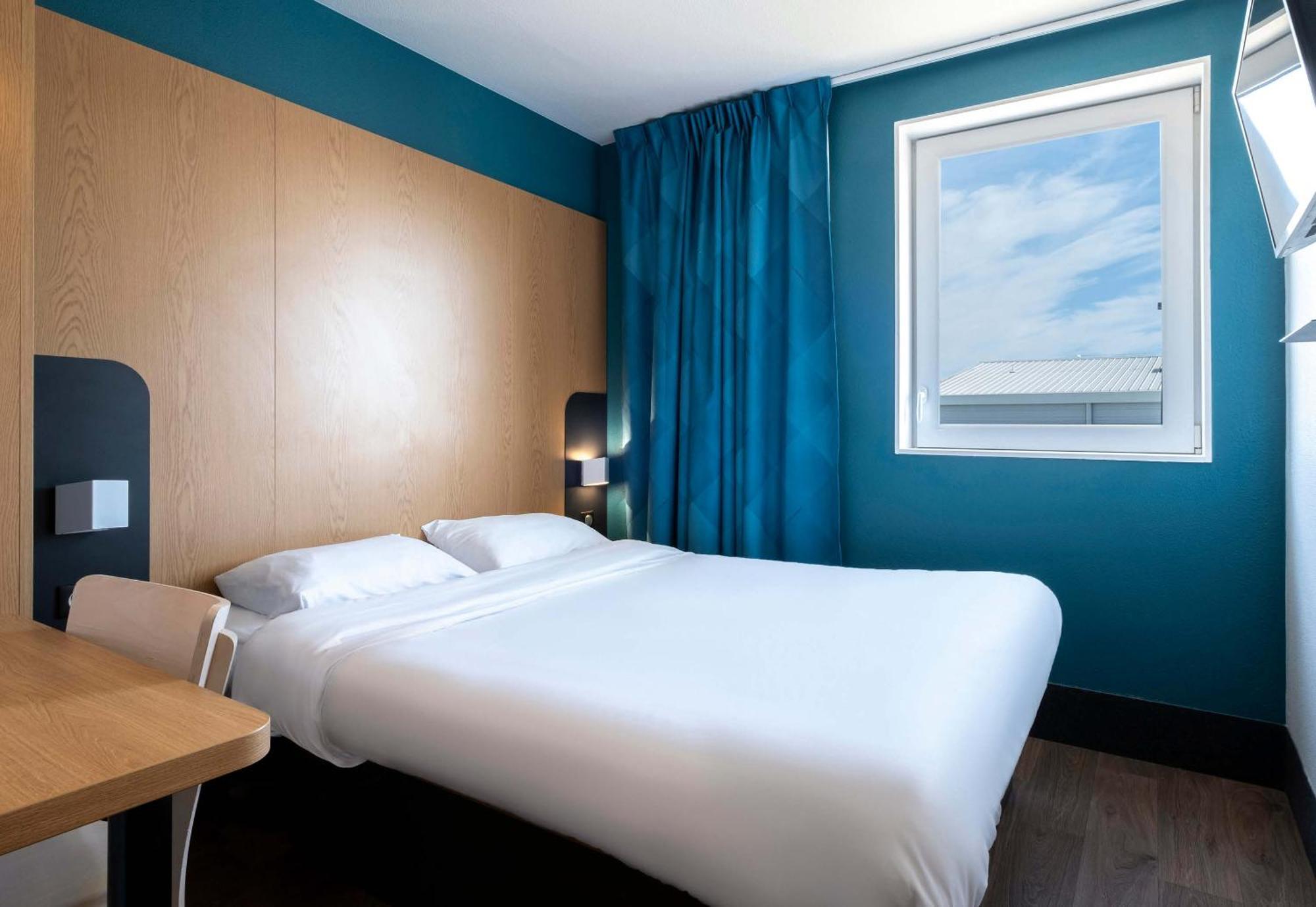B&B Hotel Niort Marais Poitevin Est Eksteriør billede